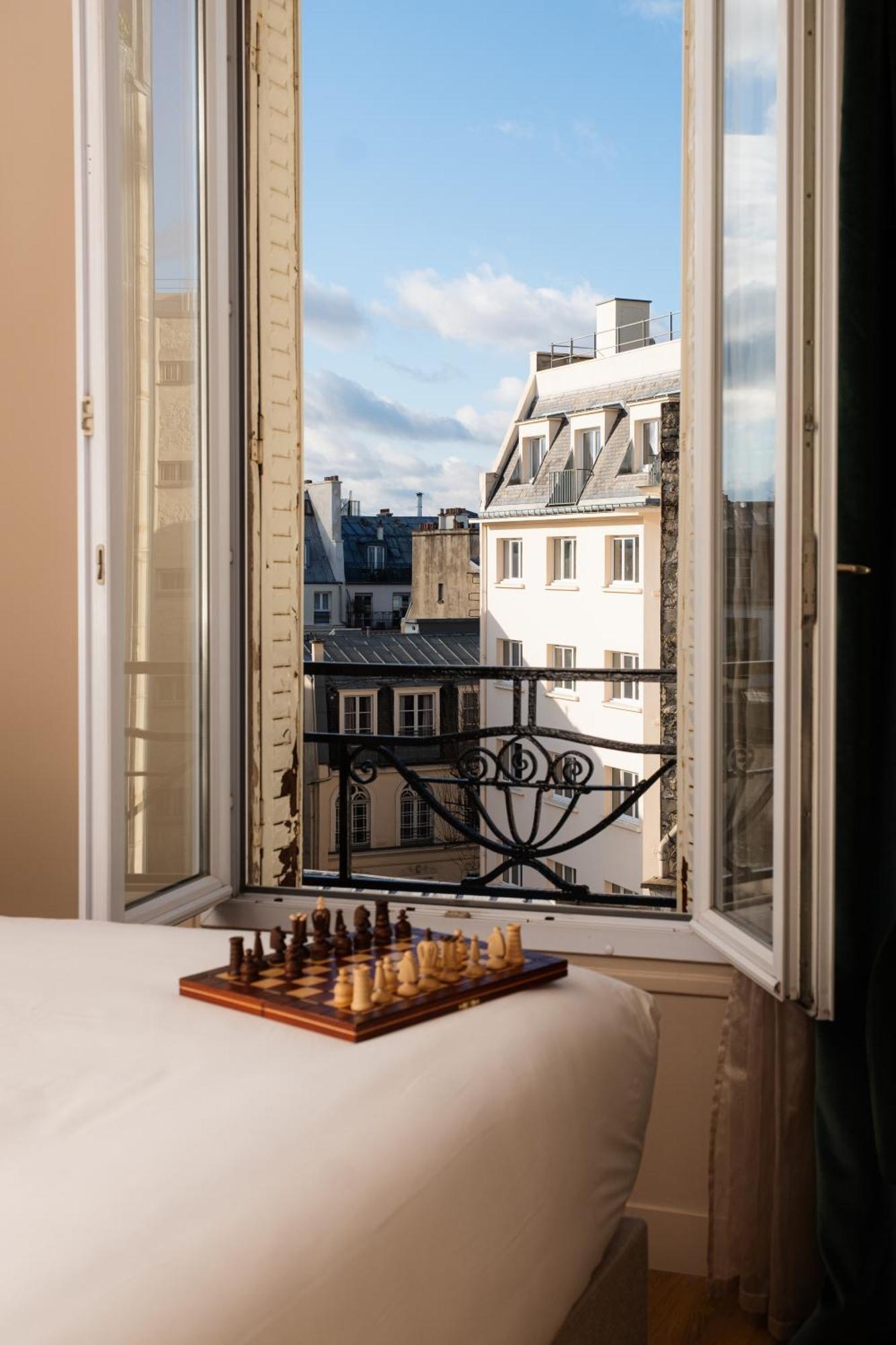 Artemisia Montmartre Hotell Paris Exteriör bild
